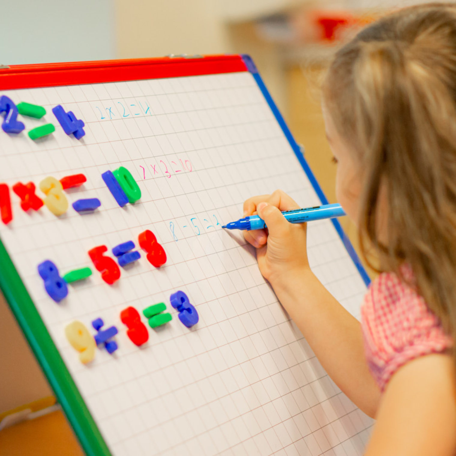 Show-me Magnetic Letters and Numbers in use