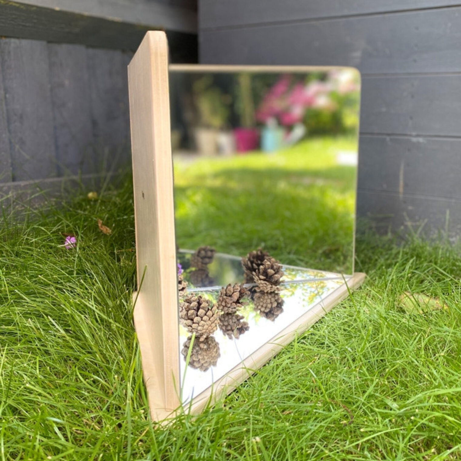 Wooden Exploratory Mirror Corner